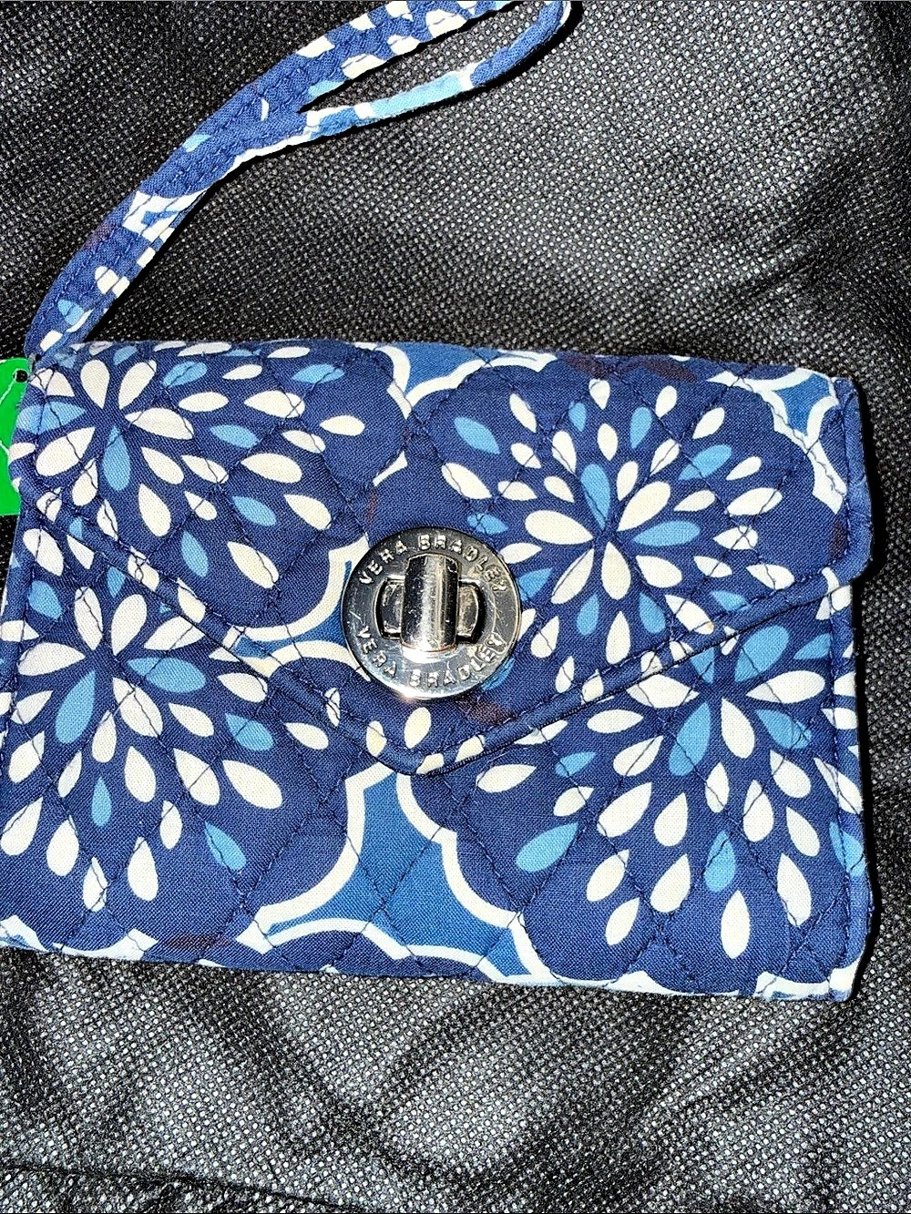 Vera Bradley Quilted Cotton Turnlock Wallet Wristlet Blue & White